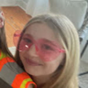 Meet your Posher, Ellie